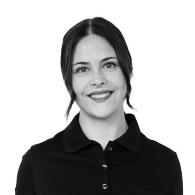 Unser LKW-Reifen Expertin: Carmen Milda